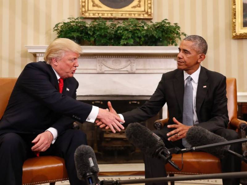 Donald Trump calls on Barack Obama at White House