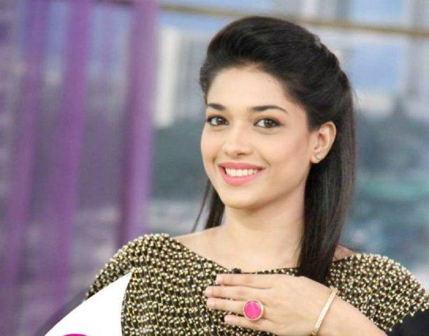 Sanam Jung gives birth to baby girl