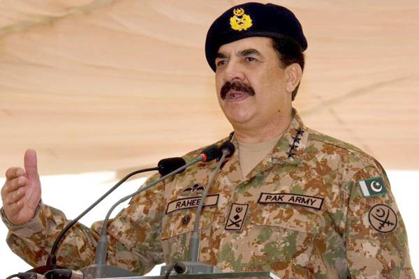 Army Chief delivers farewell address to Gujranwala, Mangla corps