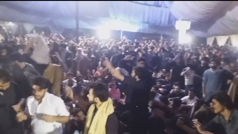 LUMS Qawali Night: Students flock to Sufi music extravaganza