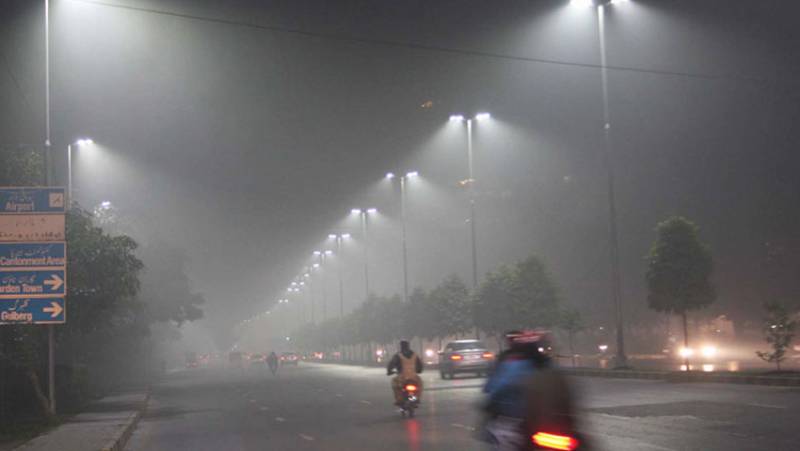 12 including six of a family killed as dense fog envelops Punjab