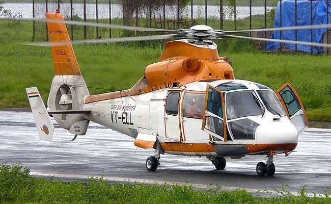 One dead, three injured as private helicopter crashes in Mumbai suburb