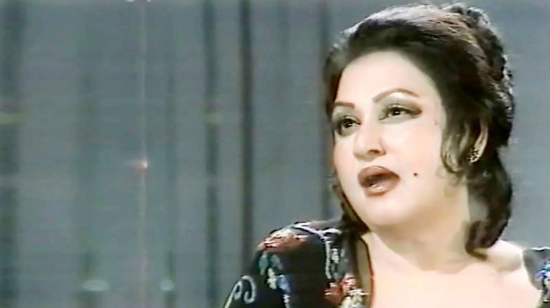 Queen of Melody Noor Jehan remembered today on her 16th death anniversary