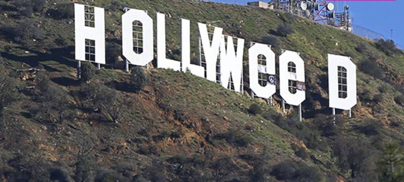 Hollywood signed changed to 'HOLLYWEED' as trespassers changed letters on 31 December!