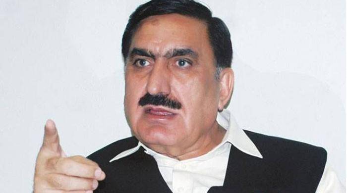MNAs who drink alcohol should be hanged, but hashish is for mystics: Shahi Syed