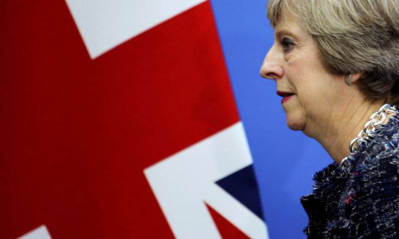‘No soft Brexit’: Theresa May confirms UK exit from EU single market in March