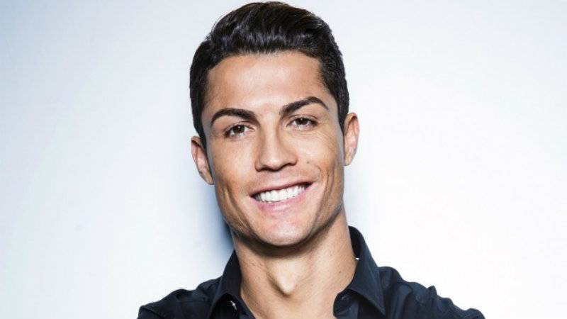 Cristiano Ronaldo turns 32