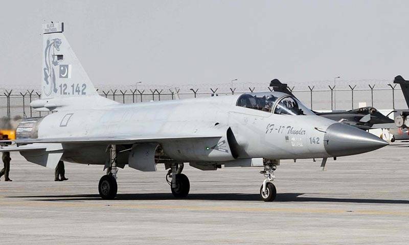 JF-17 Thunder inducted in PAF fleet