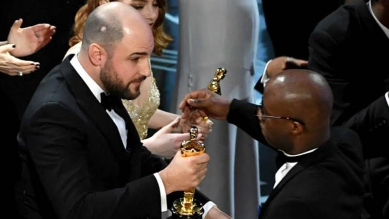 Oscar 2017 messed up BIG TIME!!