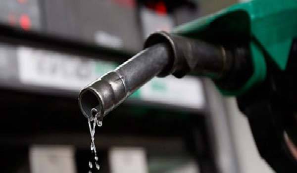Govt increases petrol price by Rs 1.71/litre