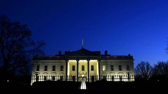 Intruder breaches White House grounds while Trump at residence, arrested near entrance