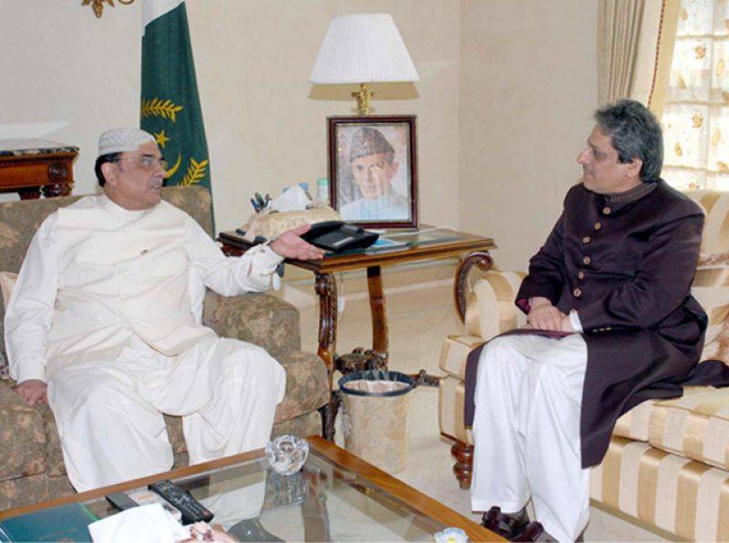 Dr Ishratul Ebad declines Zardari's offer to join PPP