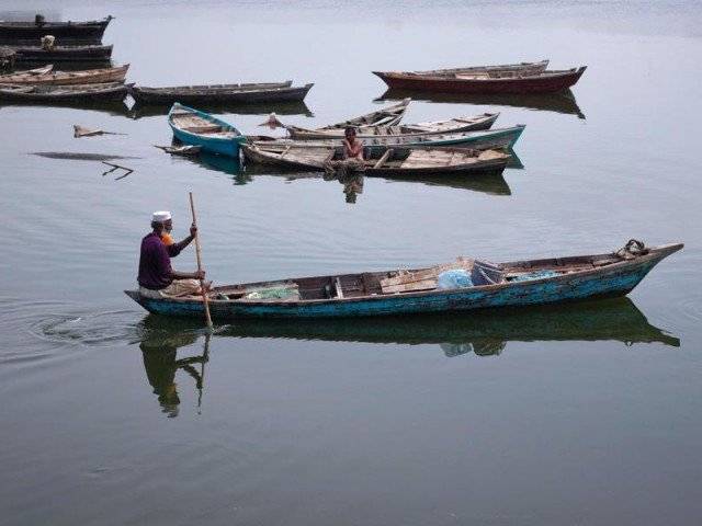 Pakistan Maritime Security arrests 100 Indian fishermen
