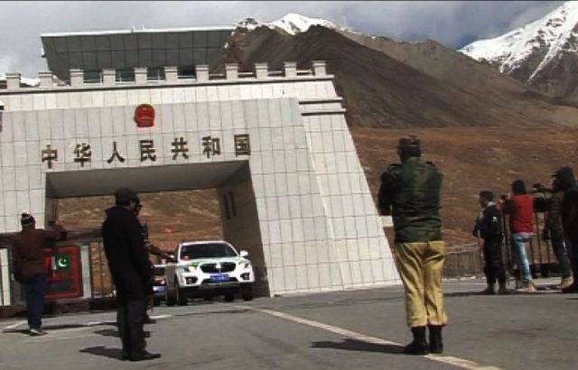 Pak-China border opened for trade
