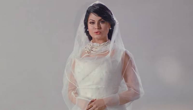 What's next: Veena in her new clad white look pays tribute to Armed Forces in latest music video!
