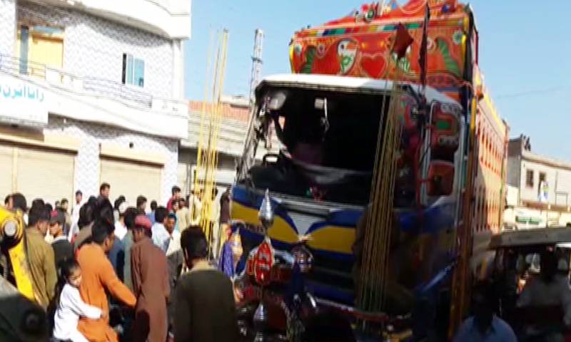 Speeding truck crushes 80 sheep to death in Sialkot