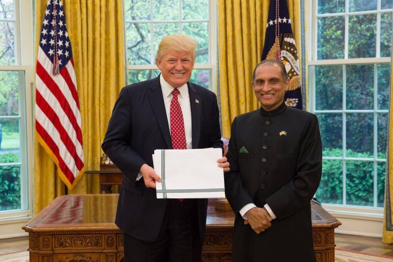 Pakistan ambassador to US Aizaz Ch meets Donald Trump, presents diplomatic credentials