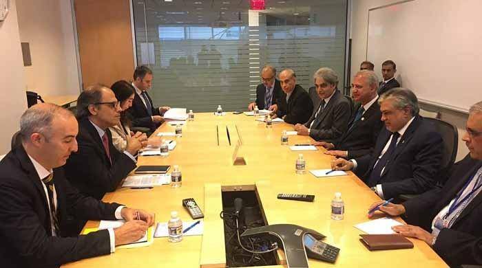 Dar meets US Treasury Secretary, highlights Pakistan's economic achievements