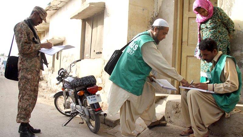 Census resumes in Chaman after Pakistani, Afghan troops exchange fire