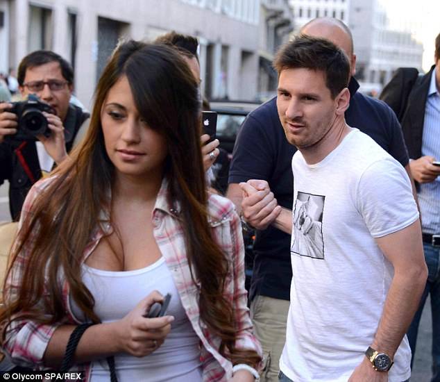 Lionel Messi set to marry long time girlfriend next month