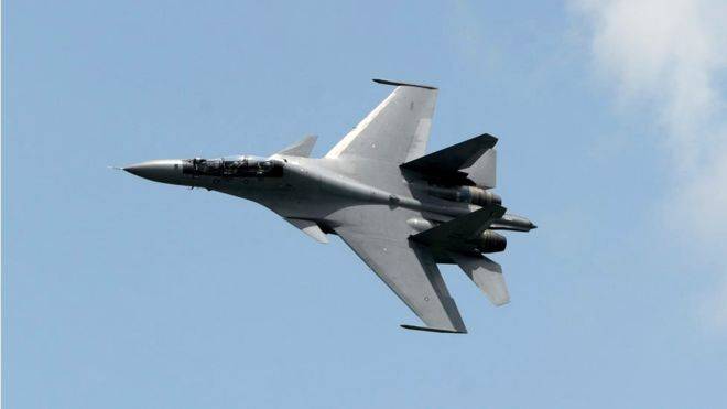 Chinese jets intercept U.S plane over East China Sea