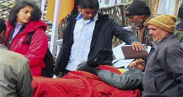 Ranveer Singh suffers head injury on movie set in Mumbai