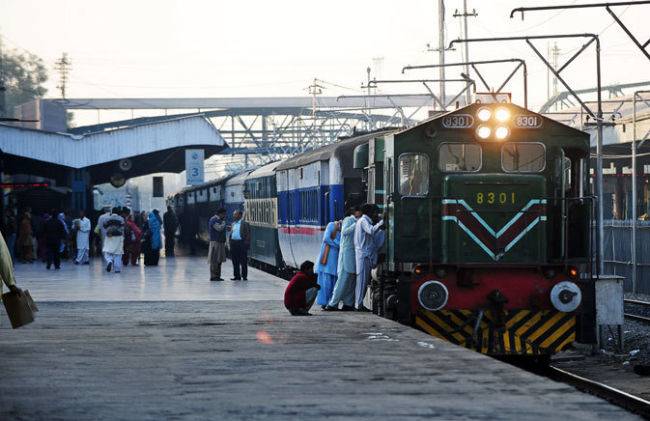 Five special trains to facilitate passengers on Eid