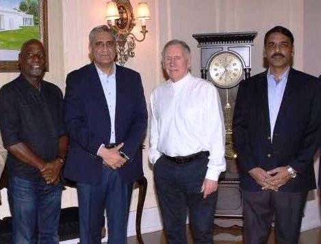 COAS Gen Bajwa thanks Vivian Richards, Ian Chappell for visiting Pakistan