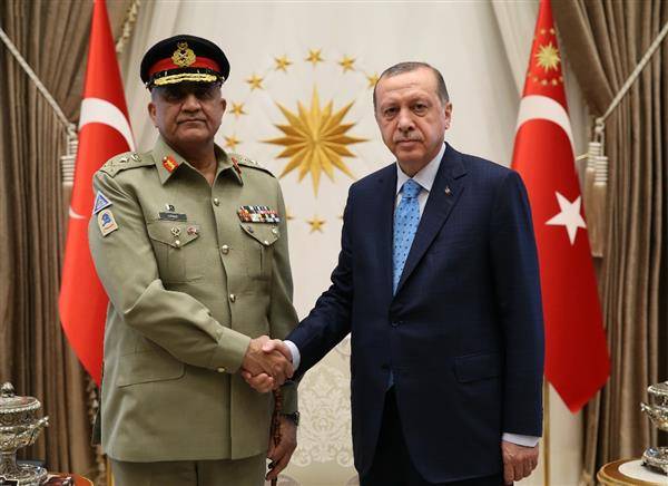 COAS Gen Bajwa meets Turkish president, defence minister