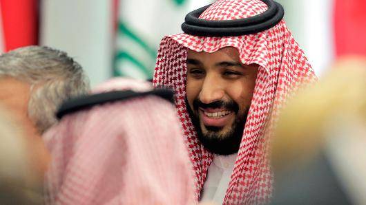 Saudi king dismisses crown prince, appoints son Mohammad Bin Salman