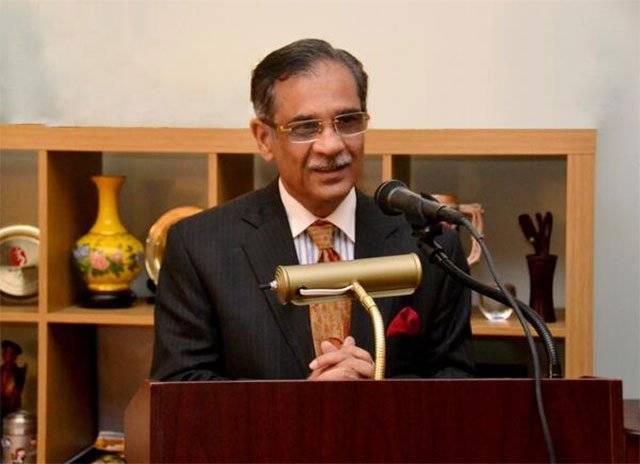 CJP takes notice of traffic policeman’s death in Quetta