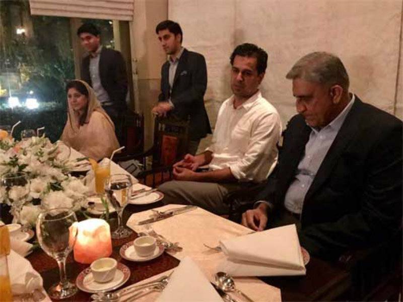 Peace prevailing in Pakistan: COAS Gen Bajwa and family dine at Islamabad hotel without security protocol