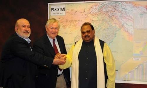 Altaf Hussain meets Khan of Kalat, US congressman in London
