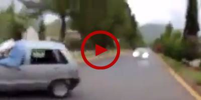 Independence day stunt goes horribly wrong in Pakistan