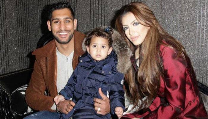 Faryal Makhdoom is PREGGERS! 26-year-old mommy shared in a Facebook Post