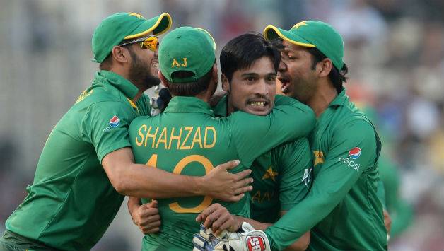 Pakistan cricket stars send out Eid greetings to fans