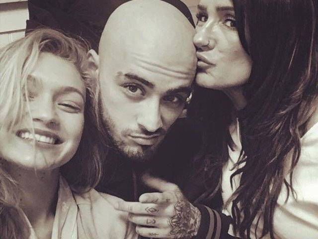 Zayn Malik shaves his head bald and fans are having a stroke!