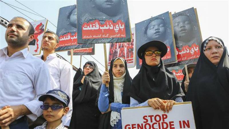 Thousands march in Iran to protest crackdown on Myanmar’s Rohingya Muslims