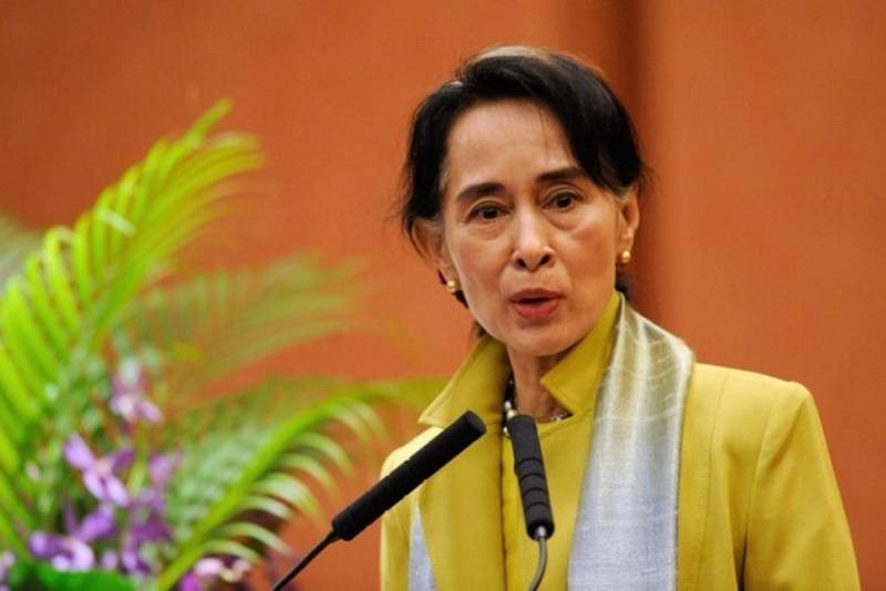 Myanmar's Suu Kyi decries human rights violations in Rakhine state