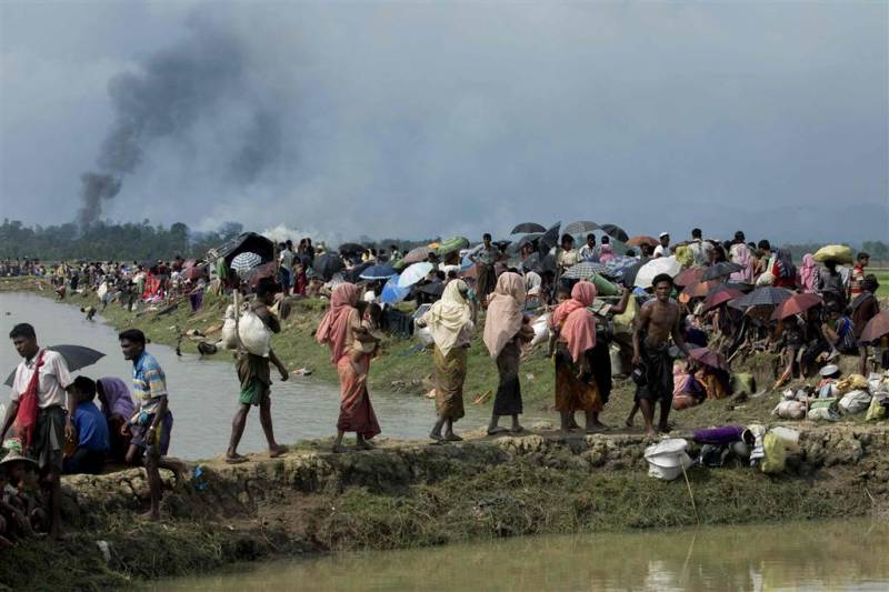 Myanmar forces planting landmines along border to stop fleeing Rohingya: HRW