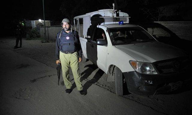 Terror bid on Muharram procession foiled; four suspected terrorists arrested in Multan