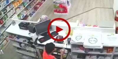 Minor burglar steals cash from shop in Saudi Arabia