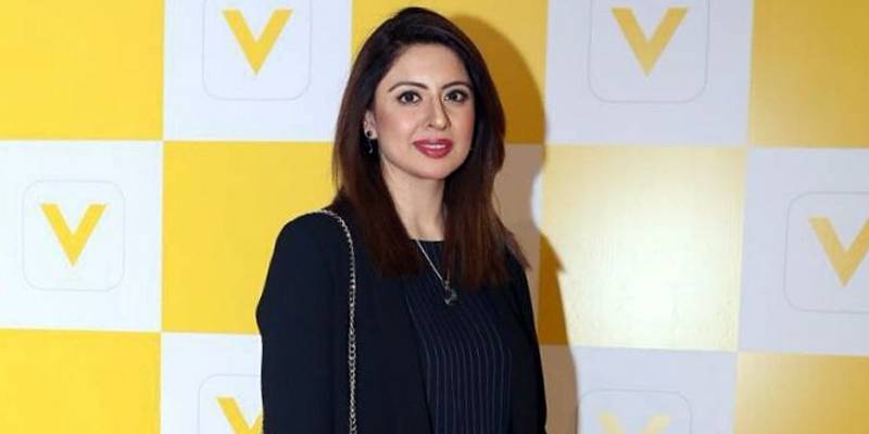 Sidra Iqbal hosts star-studded VEON launch event in Lahore