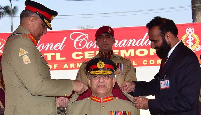 COAS Bajwa installs Lt Gen Zahid Hamid as AMC’s Colonel Commandant