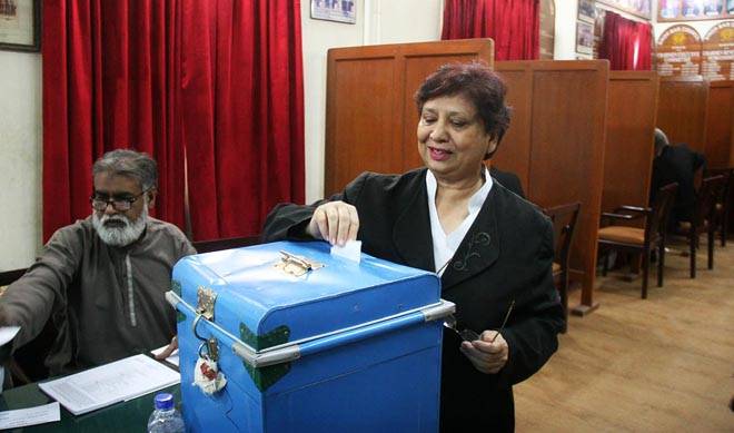 Asma Jahangir's Group wins SCBA annual elections
