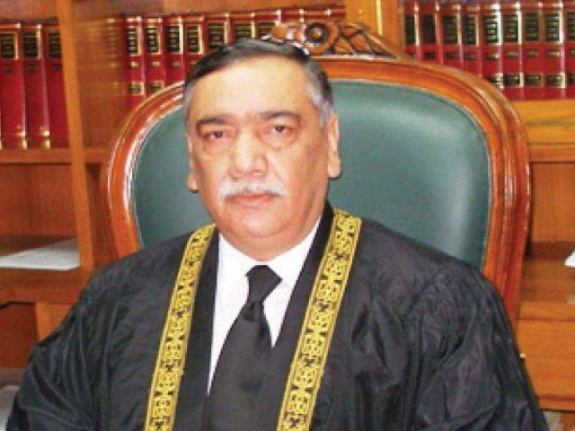 SC bench dissolves as Justice Asif Khosa excuses from hearing Hudaibiya Paper Mills case
