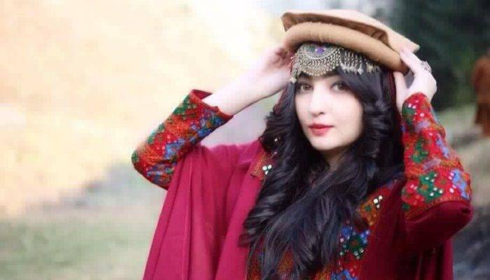 Gul Panra has been issued warning about action against tax evasion