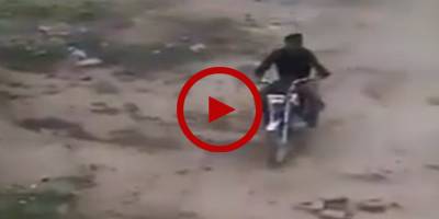 Motorcycle stunt goes horribly wrong