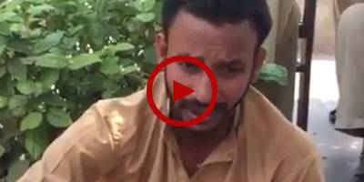 This Pakistani man's melodious voice will take you to another world!