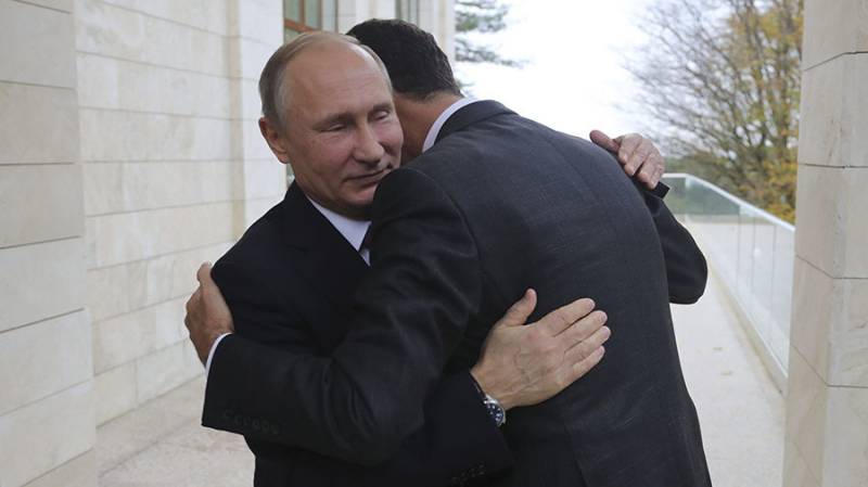 With warm embrace Assad, Putin discuss Syrian political settlement (PHOTOS + VIDEO)